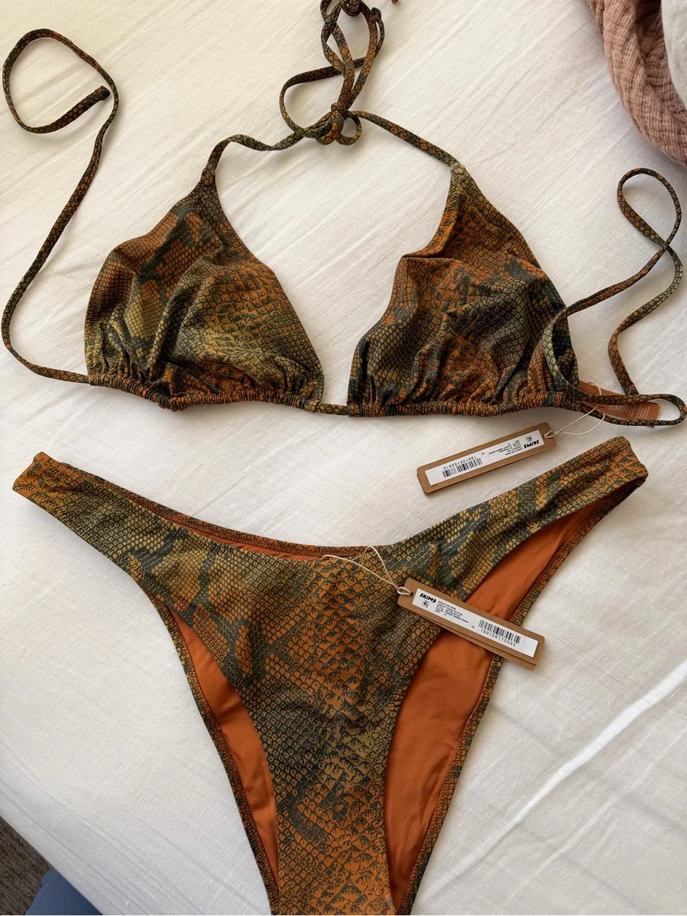 SKIMS SWIM TRIANGLE TOP FOREST OMBRÉ SNAKE 4XL